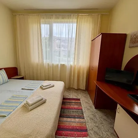 Vendégház La Zur 3*